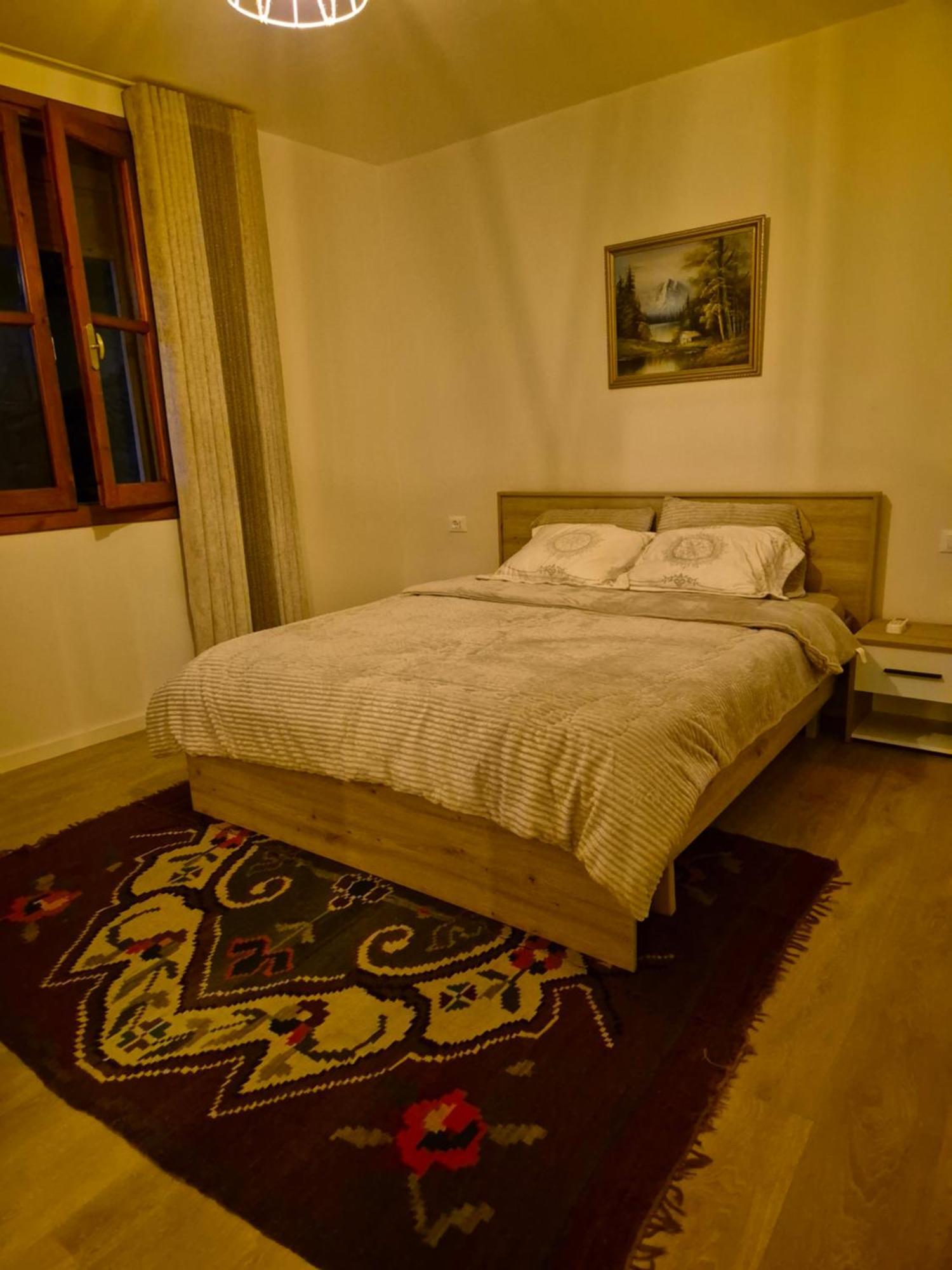 Kurmaku'S Guesthouse Elbasan Exterior foto